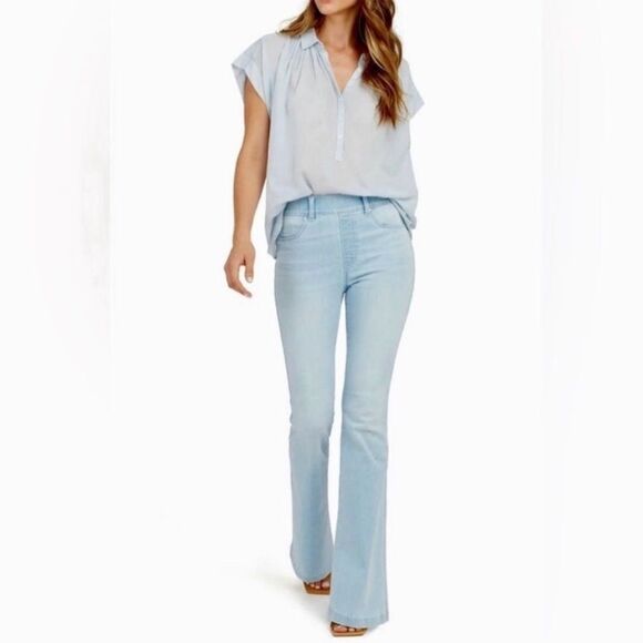 NWT Spanx Pull-on Stretchy Retro Light Wash Flare Leg Jean SZ Large TALL